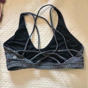 Lululemon size 8 bra